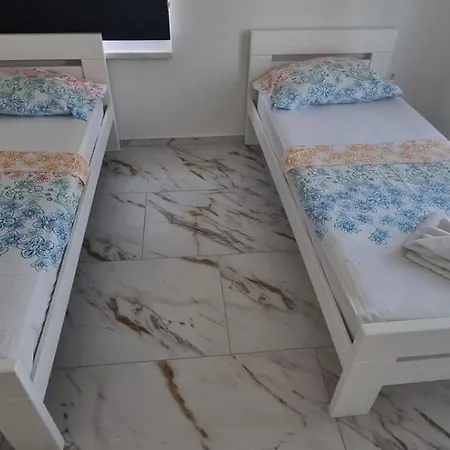 One Dream Apartment *
