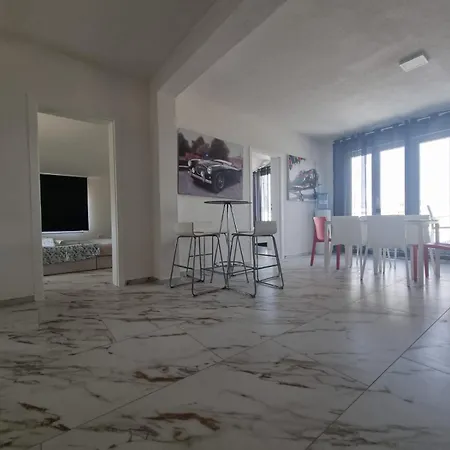 One Dream Apartment
